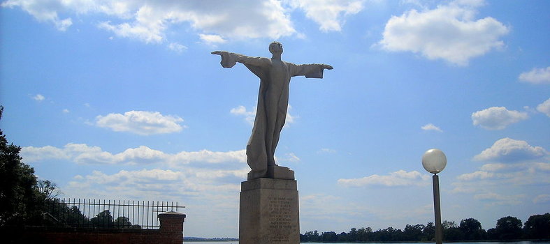 Women's Titanic Memorial